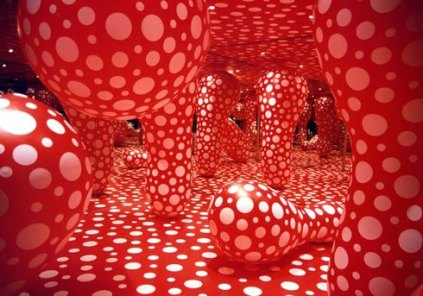 yayoi-kusama1-superfuture1