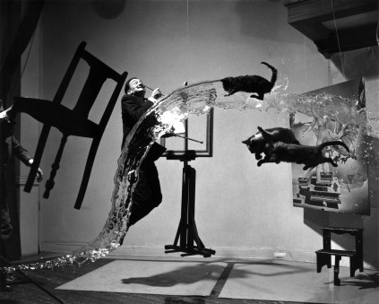Salvador_Dali_A_(Dali_Atomicus)_09633u