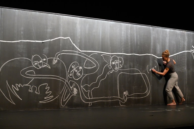 2019_10_L'OISEAU-LIGNES_021©Alain Monot